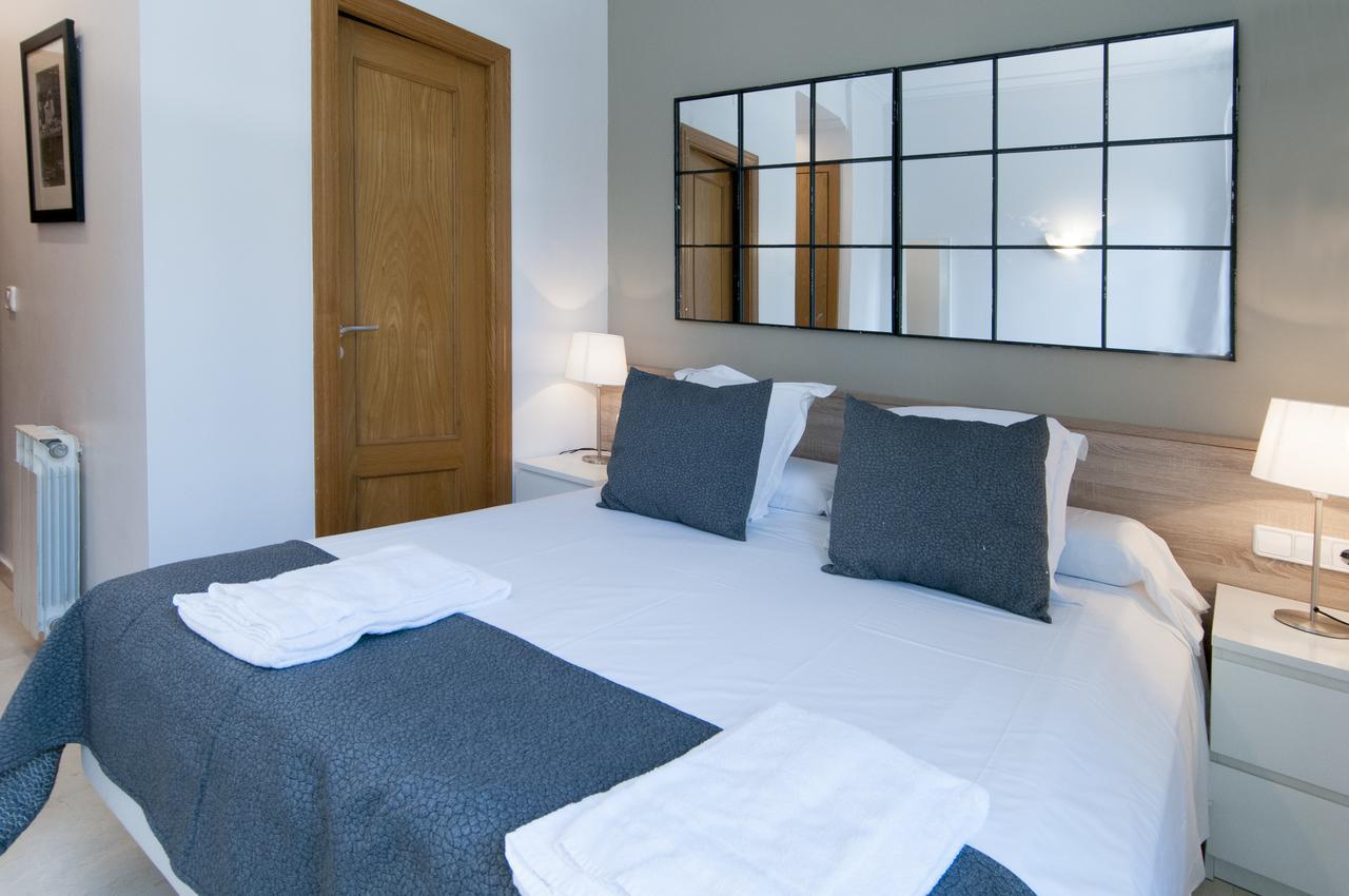 Serennia Apartamentos Ramblas - Placa Catalunya Barcelona Exteriér fotografie
