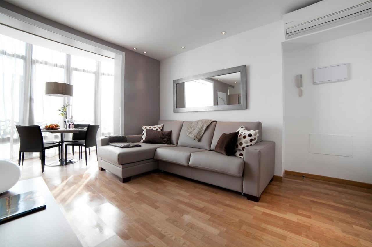 Serennia Apartamentos Ramblas - Placa Catalunya Barcelona Pokoj fotografie